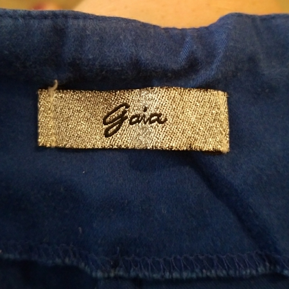 Gaia shorts - Picture 4 of 4